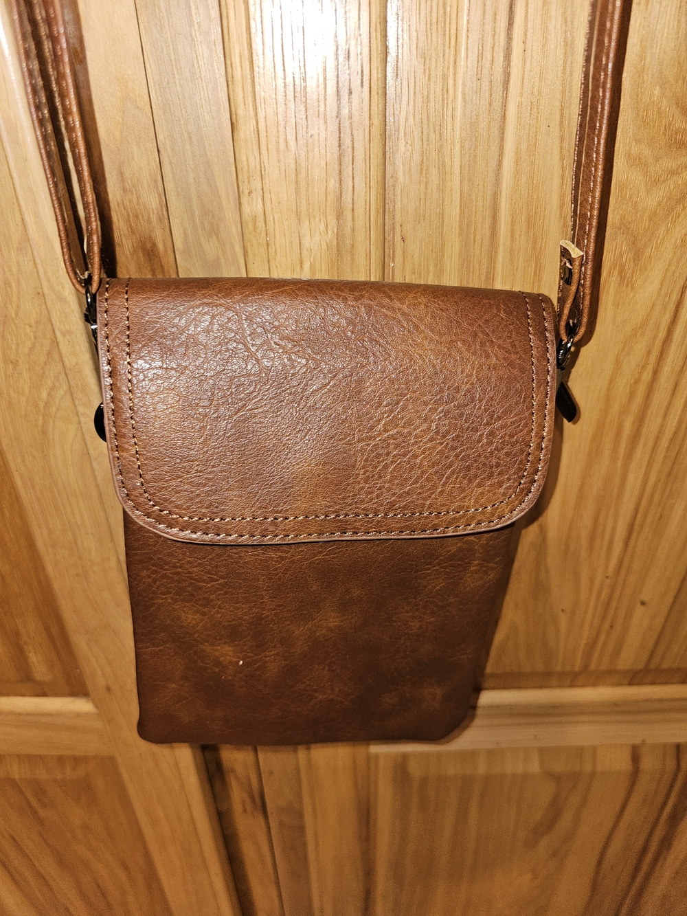 Source Unknown Brown Leather Slim Crossbody Bag with Flap